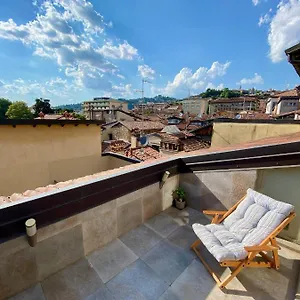 Apartment Magic Place Bergamo! Relax With Terrace In The Heart Of The, Bergamo